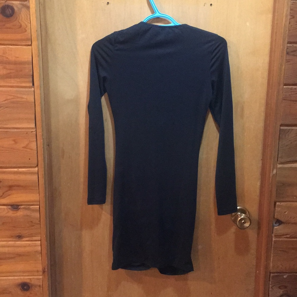 Dress - Picture 2 of 4